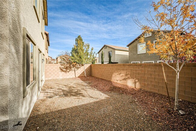 Building Photo - 9240 Black Diamond St