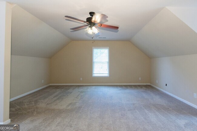 Building Photo - 5166 Wheeler Dr