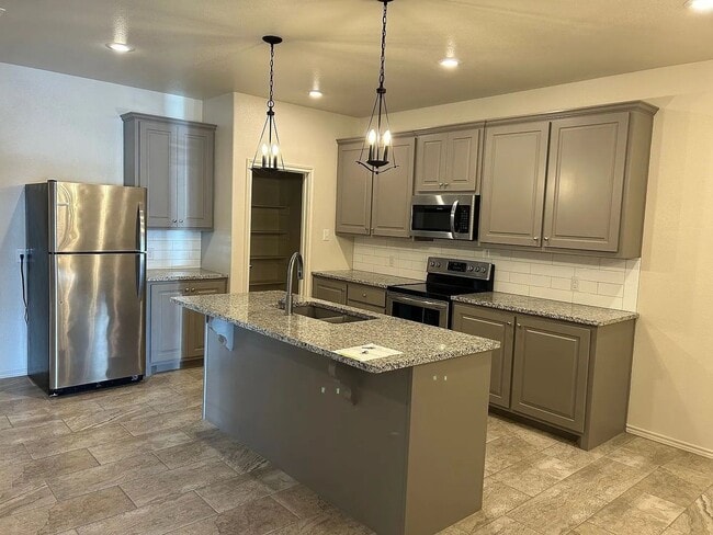 Building Photo - 9603 Iola Ave