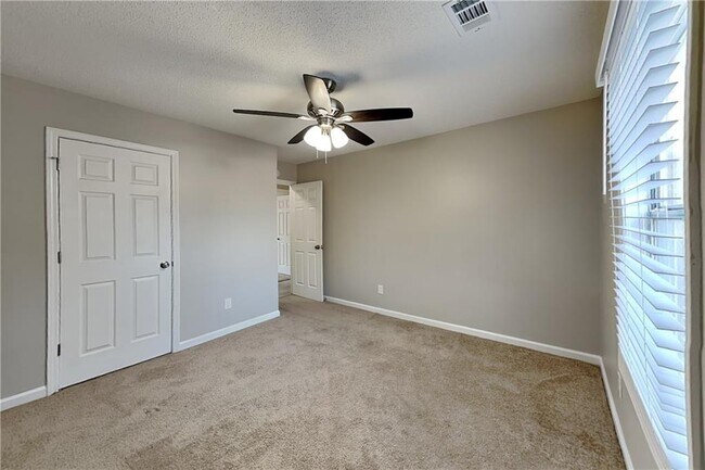 Building Photo - 2997 Chessie Ct NW