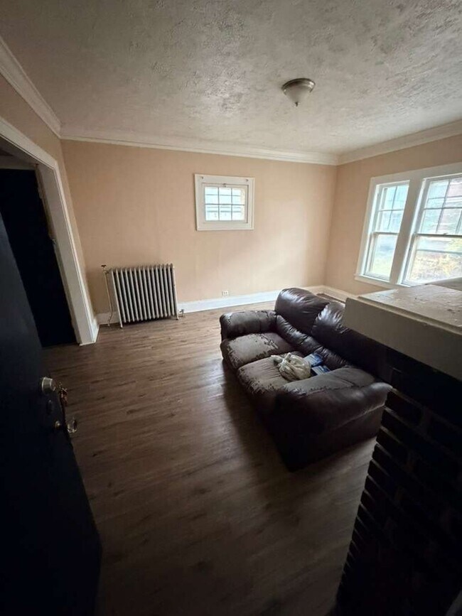 Building Photo - 1805 Stanwood Rd