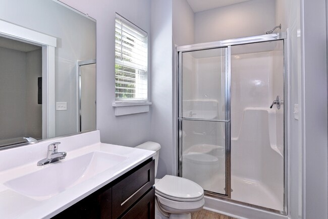 Building Photo - 220 Curry Dr