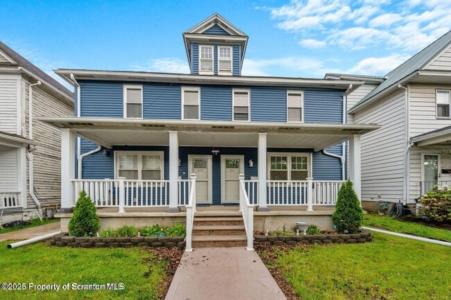 Building Photo - 809 Harrison Ave
