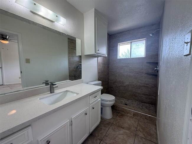 Building Photo - 4223 Steep Rock Dr