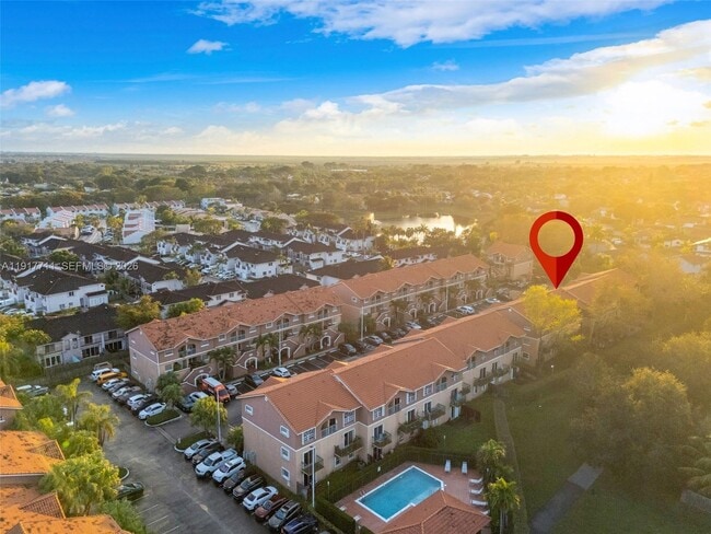 Building Photo - 10018 Hammocks Blvd