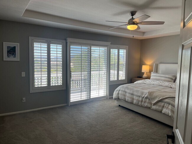 Building Photo - Pool Home - 4 bedroom - Paseo Del Sol