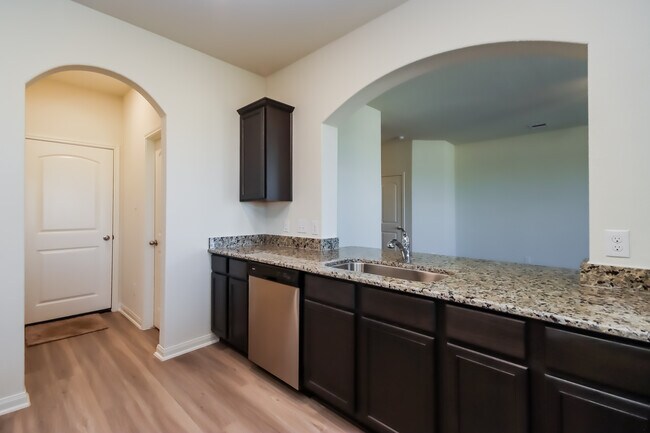 Building Photo - 5819 Littoral Rd