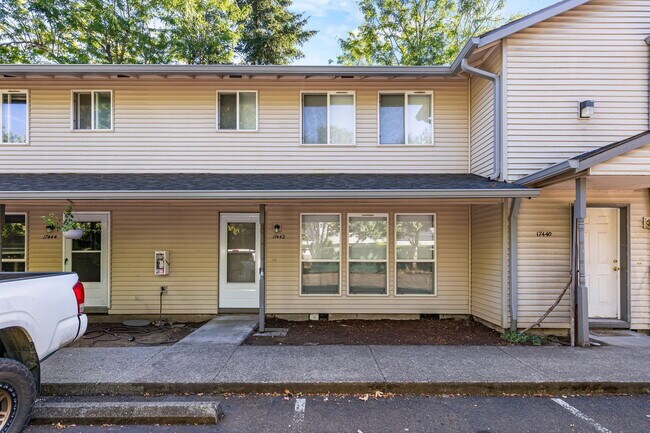 Building Photo - 17442 SE 82nd Dr