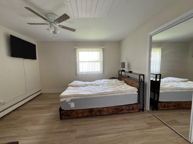 Building Photo - Fully furnished and ready to move in - Heat, Water and Internet are included - Newly renovated in...