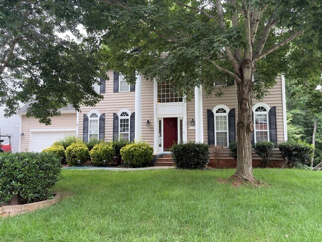 Building Photo - 507 Hannah McKenzie Dr