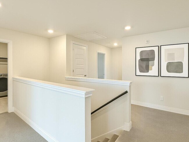 Building Photo - 452 Long Beach Bay Dr