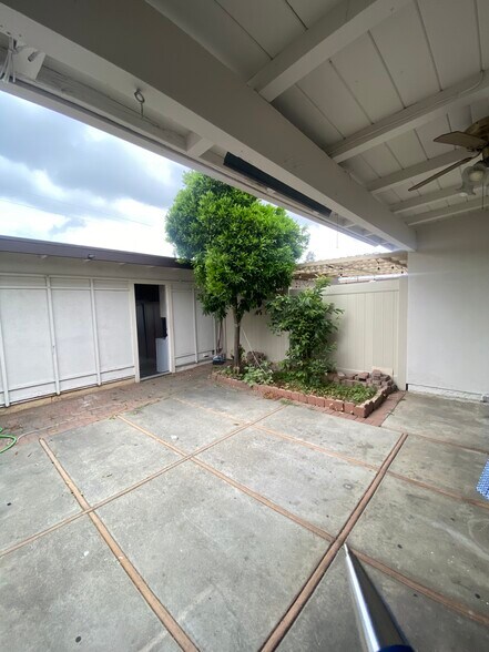 Building Photo - 17236 Nisson Rd