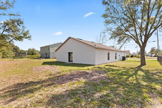 Building Photo - 4 Bedroom SFH in Palm Coast
