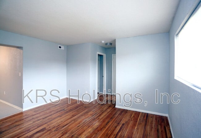 Building Photo - 4307 Orcutt Ave