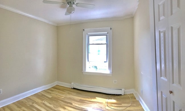 Badroom - 172 Highland Ave