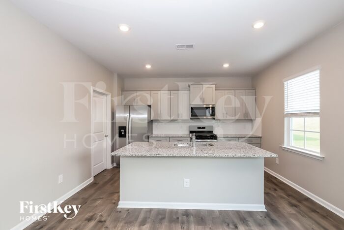 Building Photo - 341 Willowbrooke Way