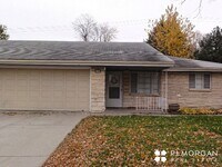 Building Photo - 3105-07