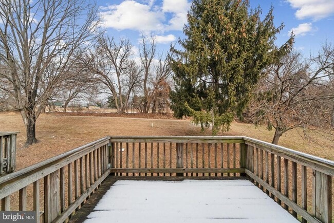 Building Photo - 6096 Majors Ln