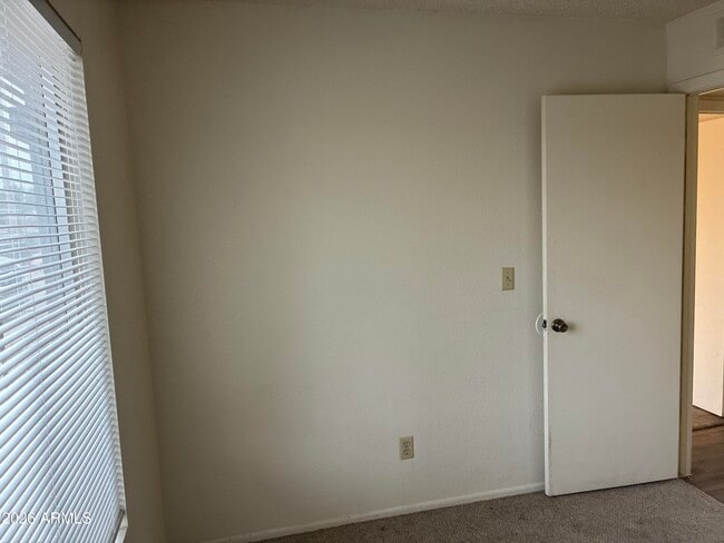 Building Photo - 7215 W Vogel Ave