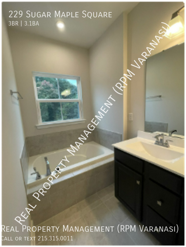 Building Photo - 229 Sugar Maple Square