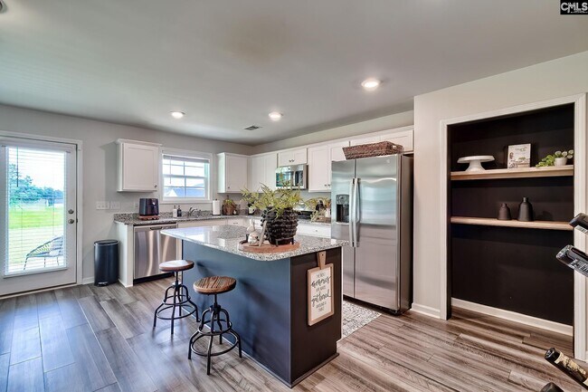 Building Photo - 772 Tanager Ln