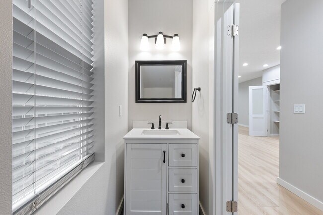 Building Photo - New Construction 3 Bedroom PLUS OFFICE
