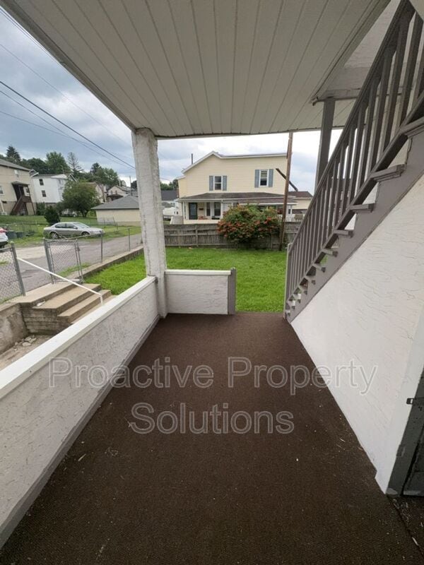 Building Photo - 534-534 Cherry St
