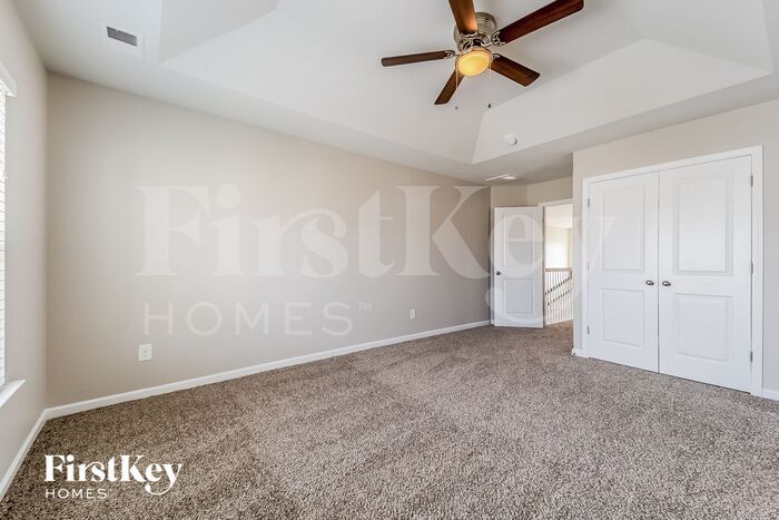 Building Photo - 786 Redbud Ln