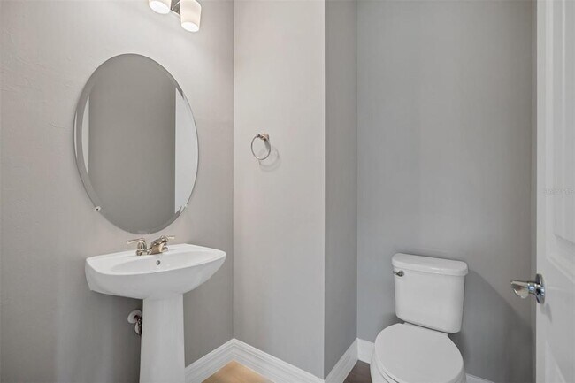 Building Photo - 2561 Buckthorn Lp