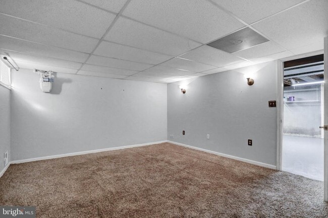 Building Photo - 32 Wilfred Ct