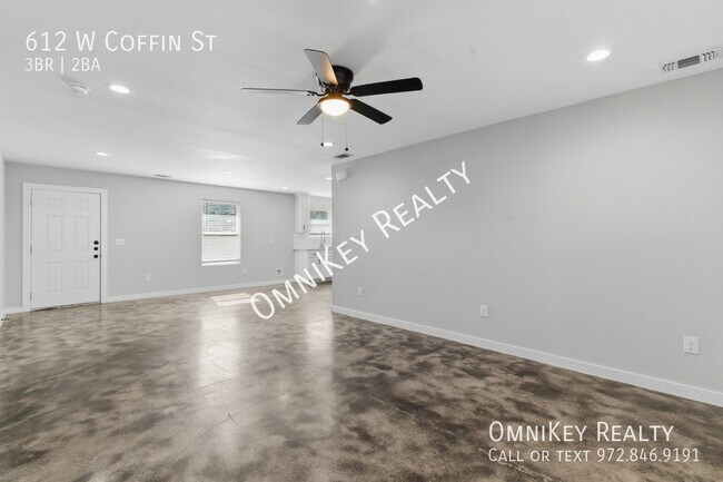 Building Photo - 612-622 W Coffin St