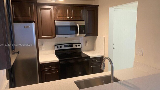 Building Photo - 7075 NW 186th St