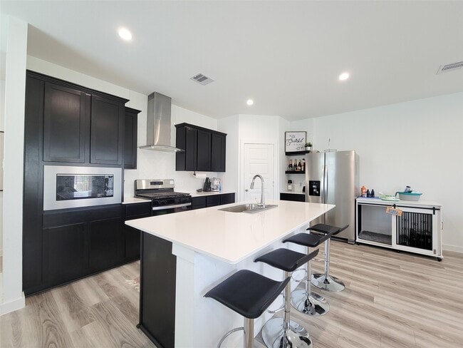 Building Photo - 3223 Creston Gate Dr