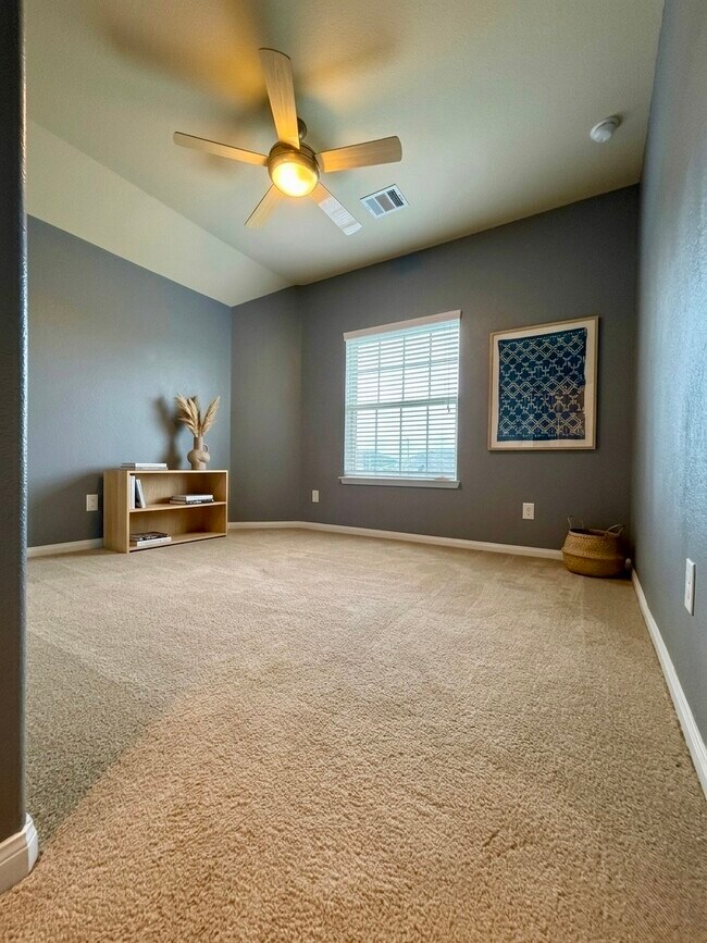 Building Photo - 17518 Cypress Hilltop Wy