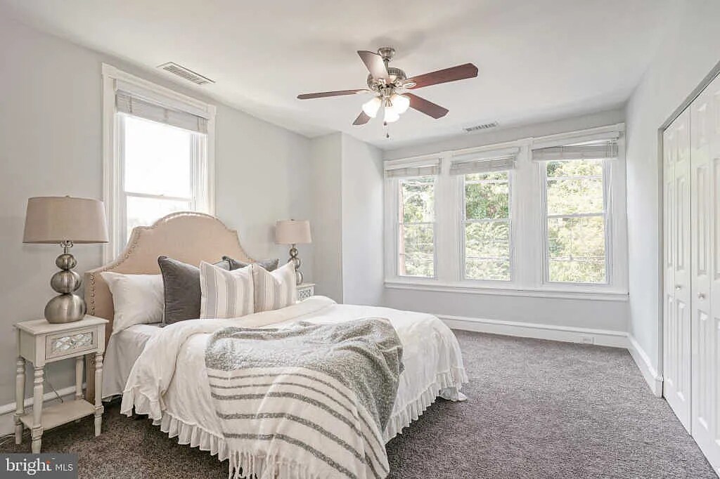 Building Photo - 217 Shurs Ln