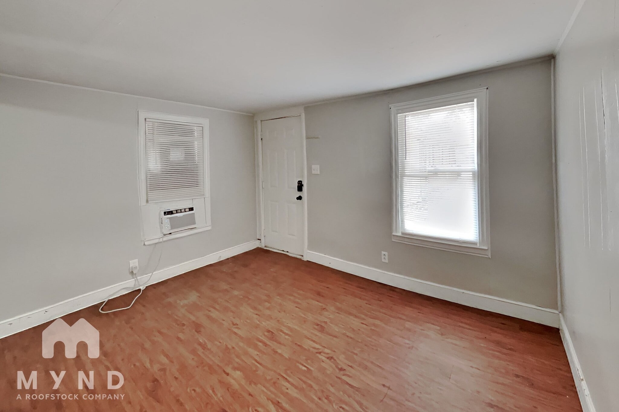 Building Photo - 2105 26th St