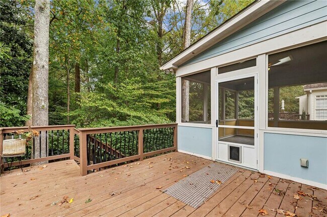 Building Photo - 3740 Ashford Point