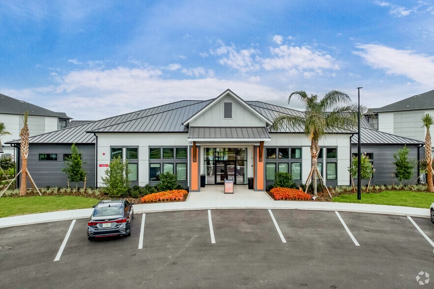 2300 SW 38th Ave Ocala, FL 34474 - SW 38th Avenue Apartments