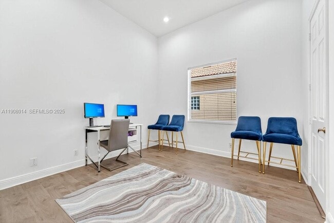 Building Photo - 6313 Paradise Cove