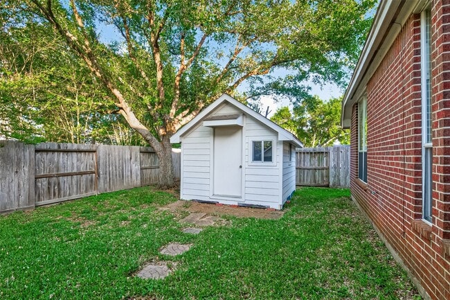 Building Photo - 20126 Black Canyon Dr