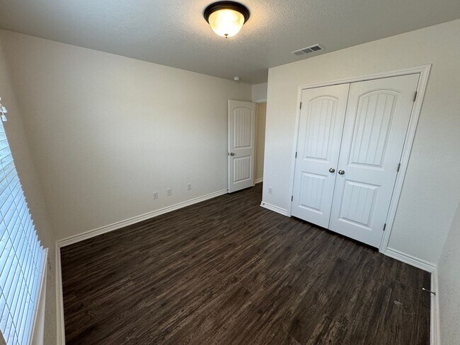 Building Photo - 3-Bedroom House for Rent in Killeen - *Save $125/Month!*