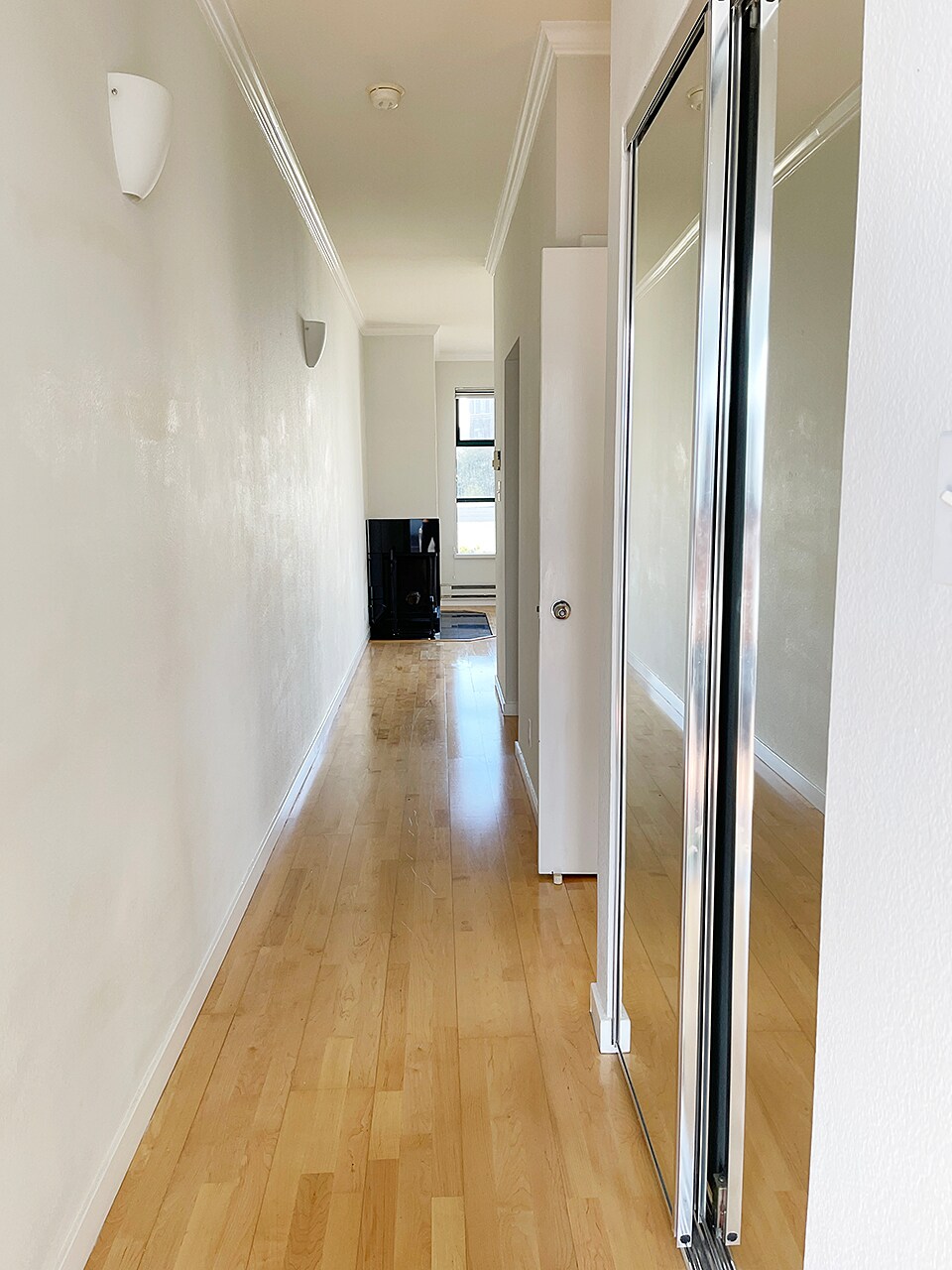 Building Photo - 1425 Vallejo St