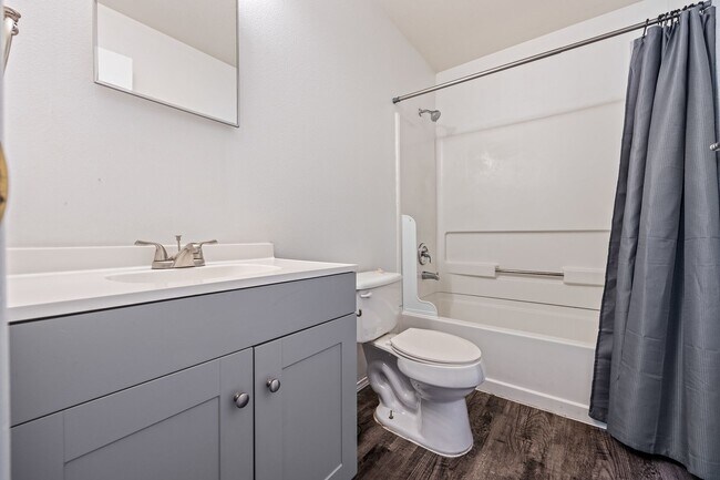 Building Photo - Charming 3-Bedroom Home Near Lackland AFB!