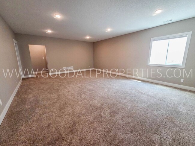Building Photo - 16656 Wilden Dr