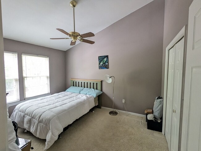 Building Photo - Nature Lover’s Dream! Beautiful 3-Bedroom ...