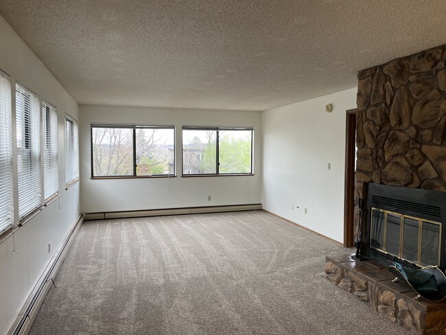 Building Photo - 21 El Sereno Dr
