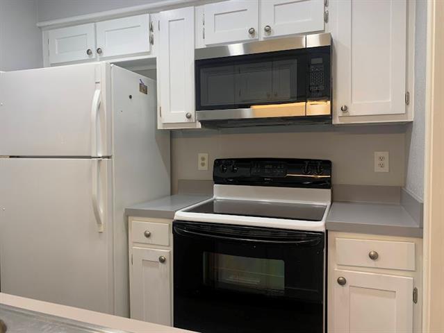 Building Photo - 5100 Verde Valley Ln