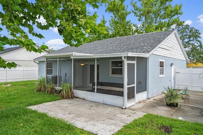 Building Photo - 7724 Arlight Dr
