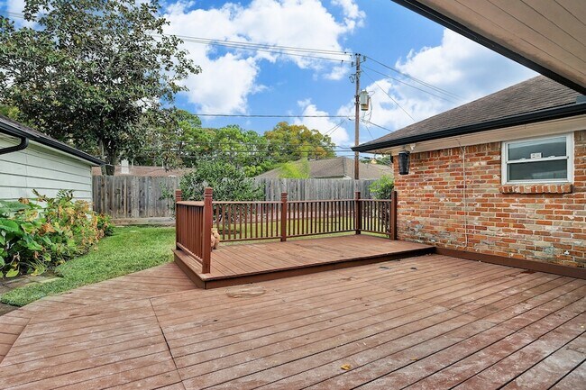 Building Photo - 5138 Rutherglenn Dr