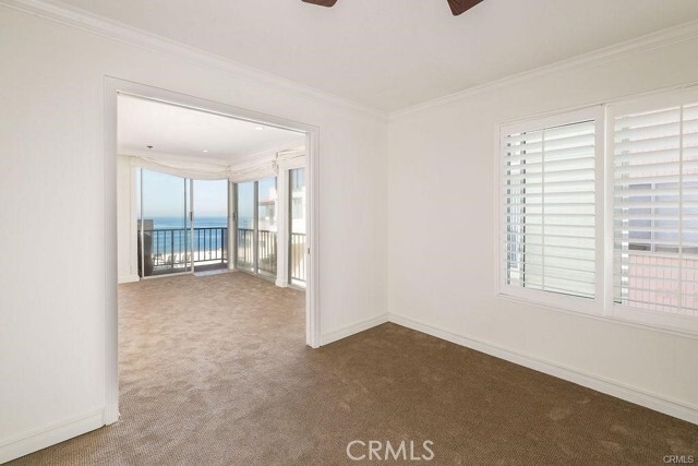 Building Photo - 555 Esplanade